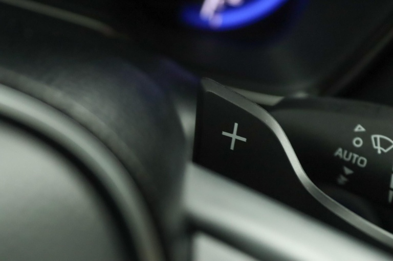 Toyota Corolla Touring Sports - 2.0 Hybrid First Edition 46