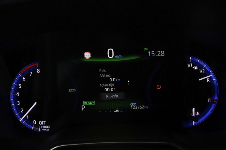 Toyota Corolla Touring Sports - 2.0 Hybrid First Edition 52