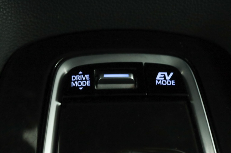 Toyota Corolla Touring Sports - 2.0 Hybrid First Edition 61