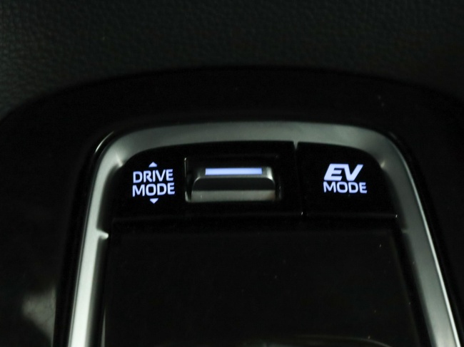 Toyota Corolla Touring Sports - 2.0 Hybrid First Edition