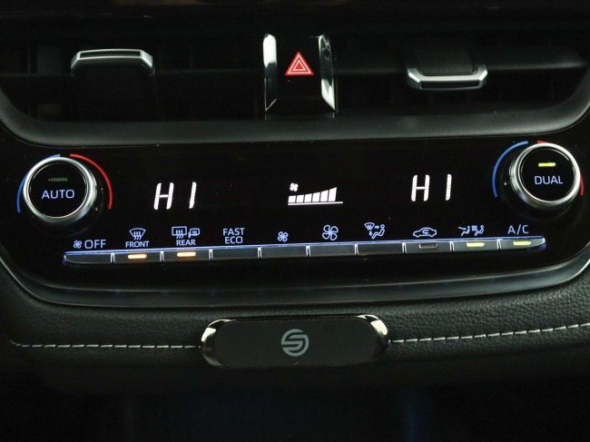 Toyota Corolla Touring Sports - 2.0 Hybrid First Edition