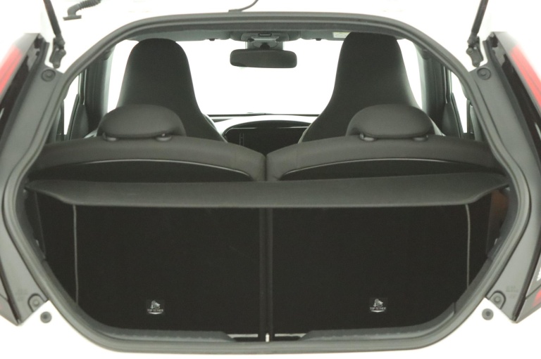 Toyota Aygo X - 1.0 VVT-i MT Play 23