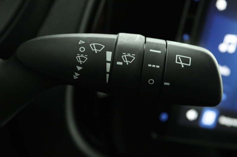 Toyota Aygo X - 1.0 VVT-i MT Play 30