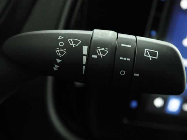 Toyota Aygo X - 1.0 VVT-i MT Play