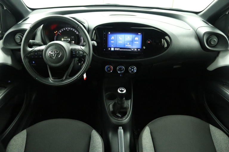 Toyota Aygo X - 1.0 VVT-i MT Play 4