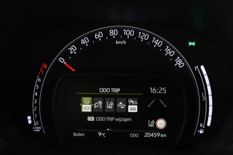 Toyota Aygo X - 1.0 VVT-i MT Play 47