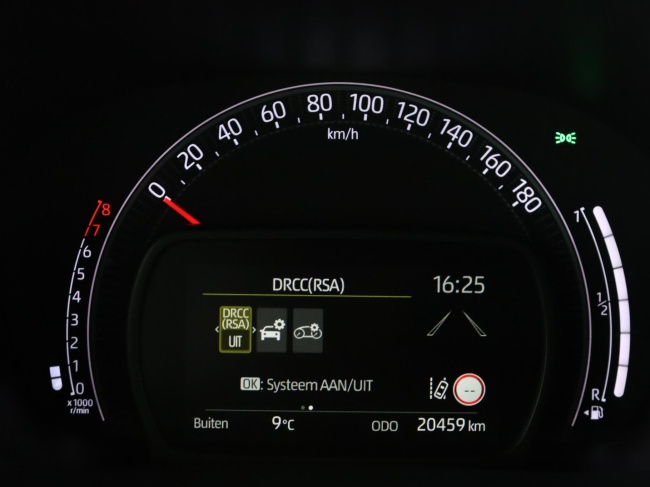 Toyota Aygo X - 1.0 VVT-i MT Play