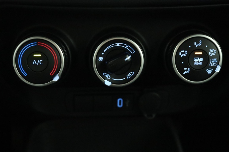 Toyota Aygo X - 1.0 VVT-i MT Play 7