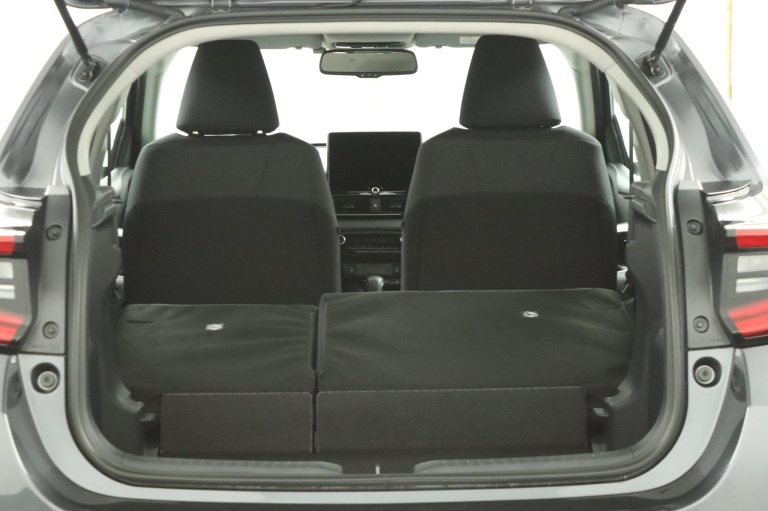 Toyota Yaris - 1.5 Hybrid 115 Dynamic 26