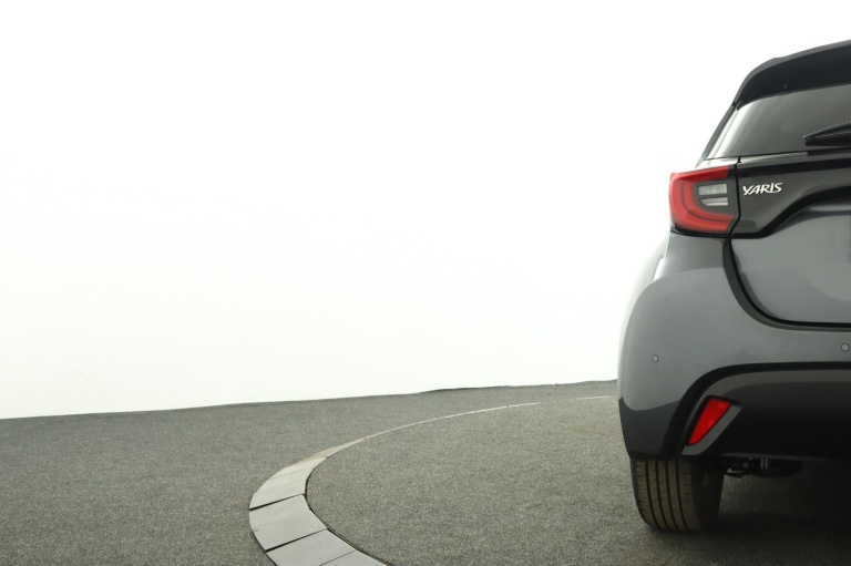 Toyota Yaris - 1.5 Hybrid 115 Dynamic 39
