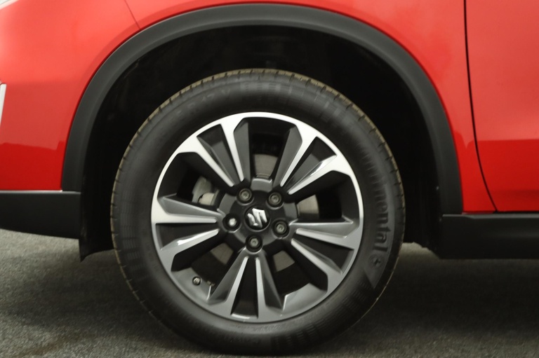 Suzuki Vitara - 1.4 Boosterjet Style Smart Hybrid 38