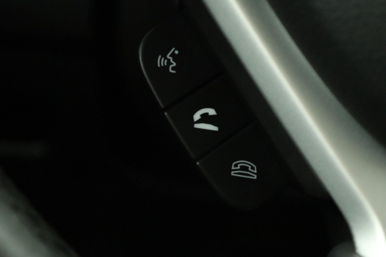 Suzuki Vitara - 1.4 Boosterjet Style Smart Hybrid 44