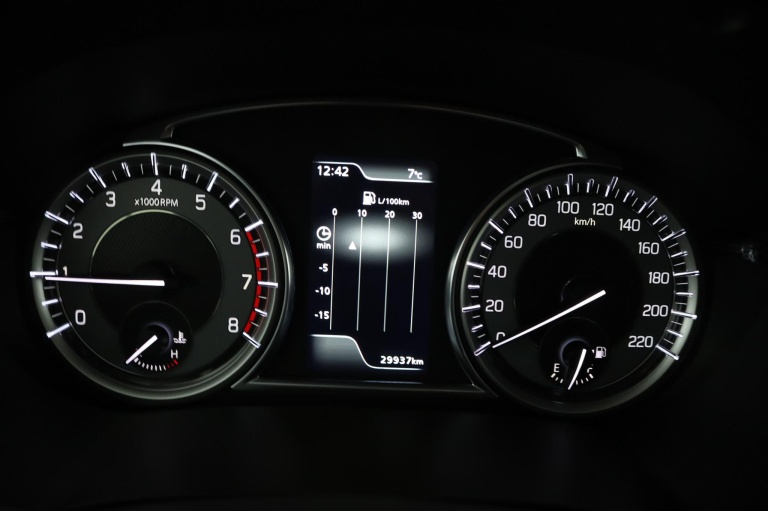 Suzuki Vitara - 1.4 Boosterjet Style Smart Hybrid 50