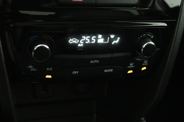 Suzuki Vitara - 1.4 Boosterjet Style Smart Hybrid 7