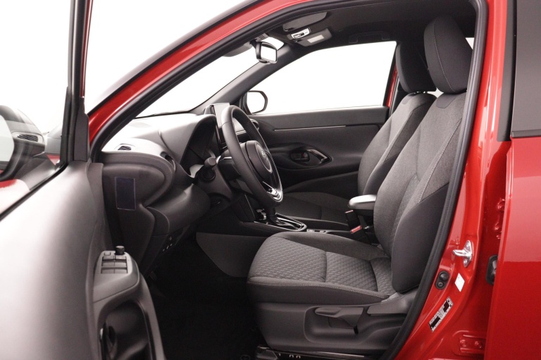 Toyota Yaris Cross - 1.5 Hybrid 115 Dynamic 14