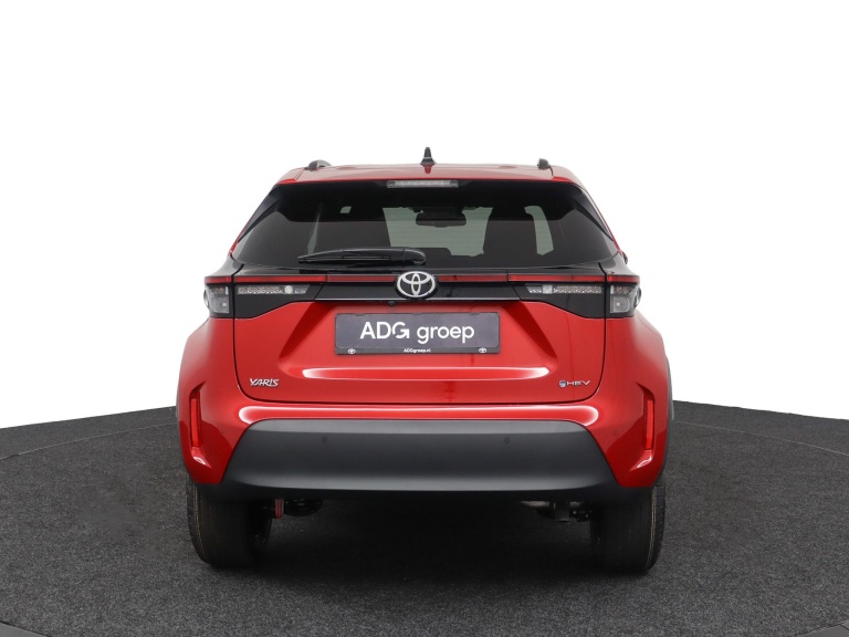 Toyota Yaris Cross - 1.5 Hybrid 115 Dynamic 42