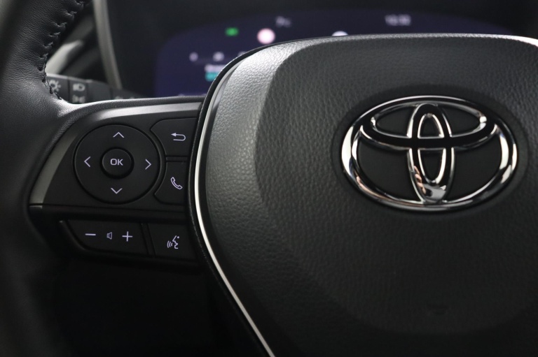 Toyota Corolla Cross - Hybrid 140 Style 19