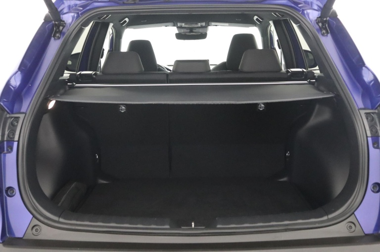 Toyota Corolla Cross - Hybrid 140 Style 23