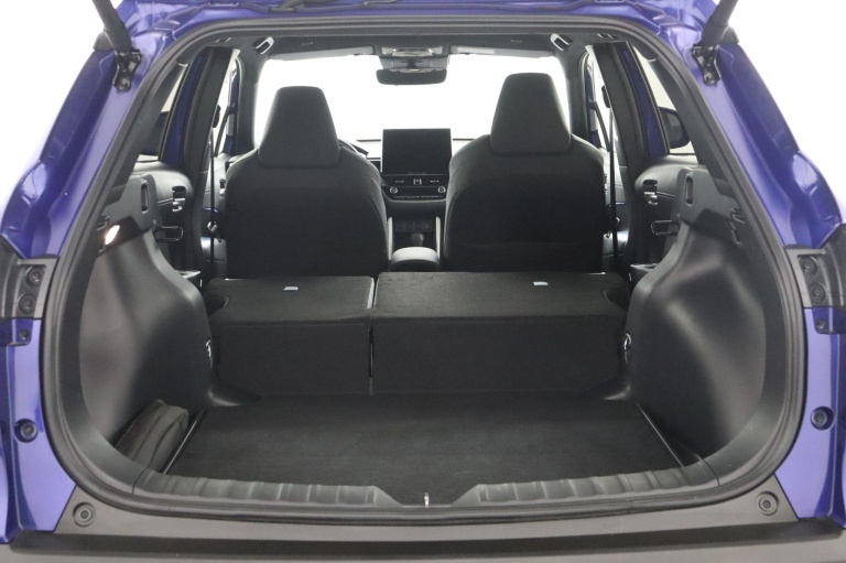 Toyota Corolla Cross - Hybrid 140 Style 26