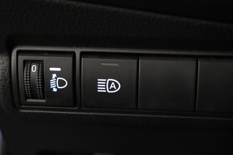 Toyota Corolla Cross - Hybrid 140 Style 29