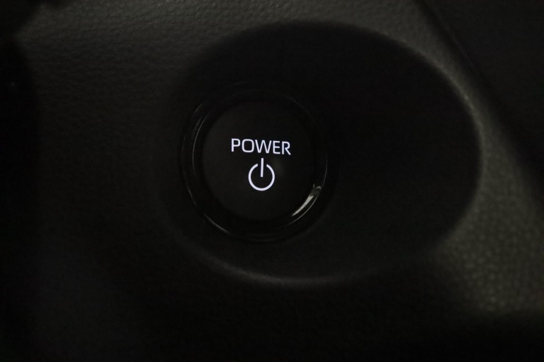 Toyota Corolla Cross - Hybrid 140 Style 48