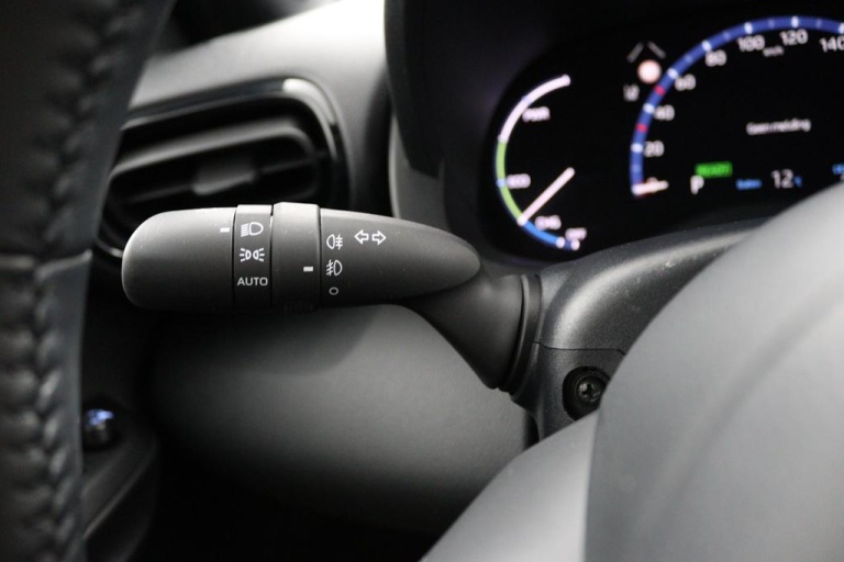 Toyota Yaris Cross - 1.5 Hybrid Explore 30