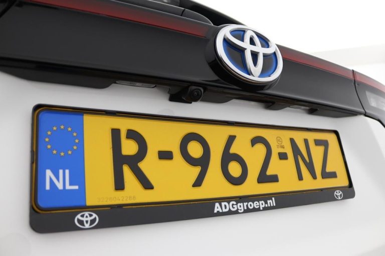 Toyota Yaris Cross - 1.5 Hybrid Explore 38