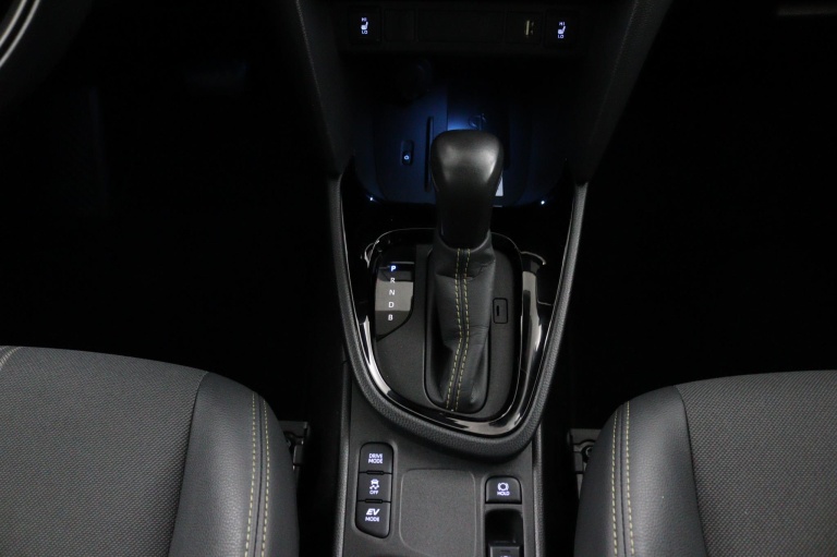 Toyota Yaris Cross - 1.5 Hybrid Adventure 24