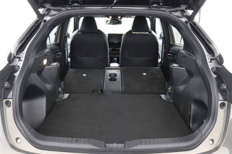 Toyota Yaris Cross - 1.5 Hybrid Adventure 29