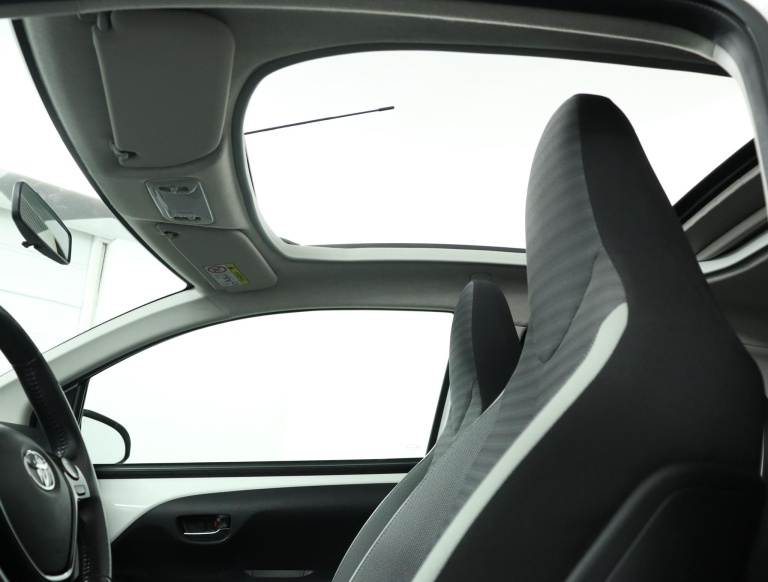 Toyota Aygo - 1.0 VVT-i x-cite 37