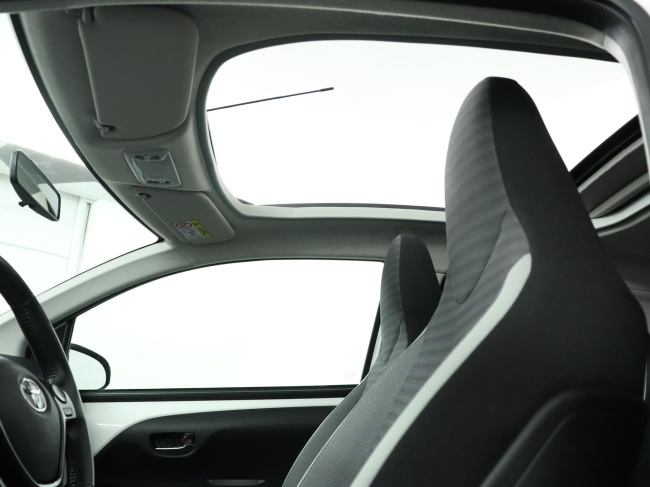 Toyota Aygo - 1.0 VVT-i x-cite