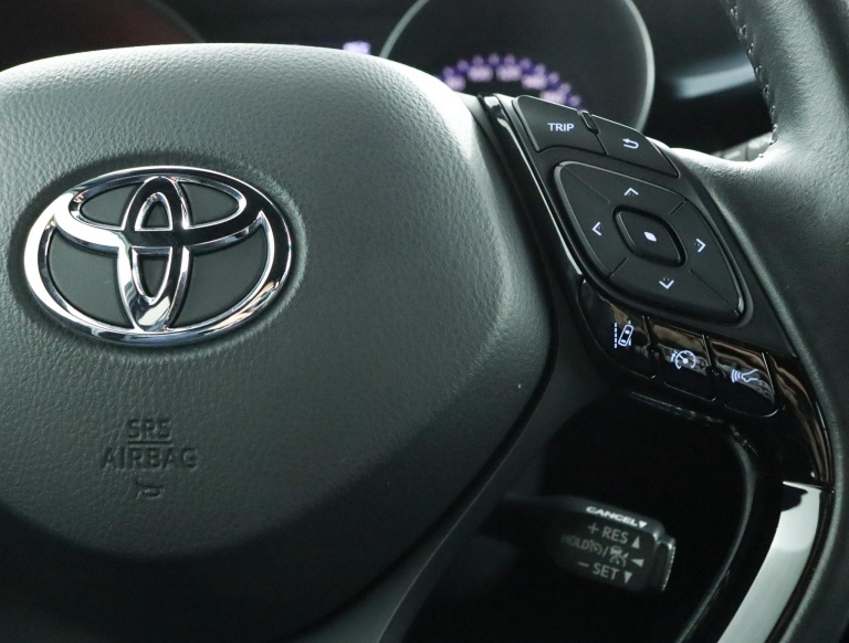 Toyota C-HR - 1.8 Hybrid Dynamic 21