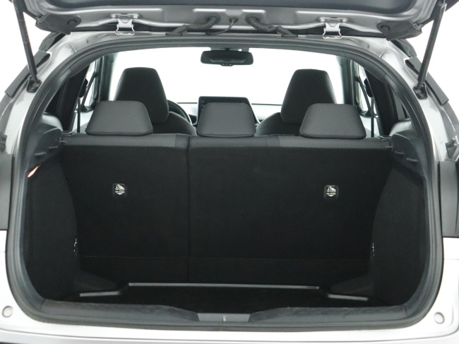 Toyota C-HR - 1.8 Hybrid Dynamic