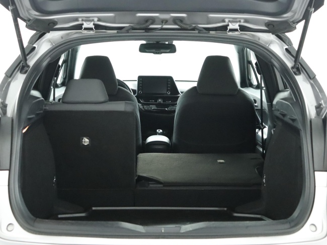 Toyota C-HR - 1.8 Hybrid Dynamic