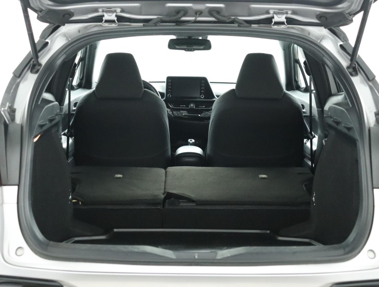 Toyota C-HR - 1.8 Hybrid Dynamic 26