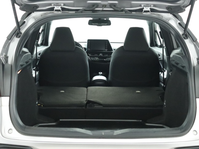 Toyota C-HR - 1.8 Hybrid Dynamic