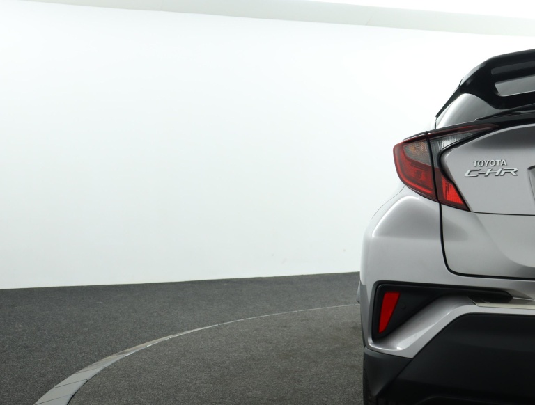 Toyota C-HR - 1.8 Hybrid Dynamic 42