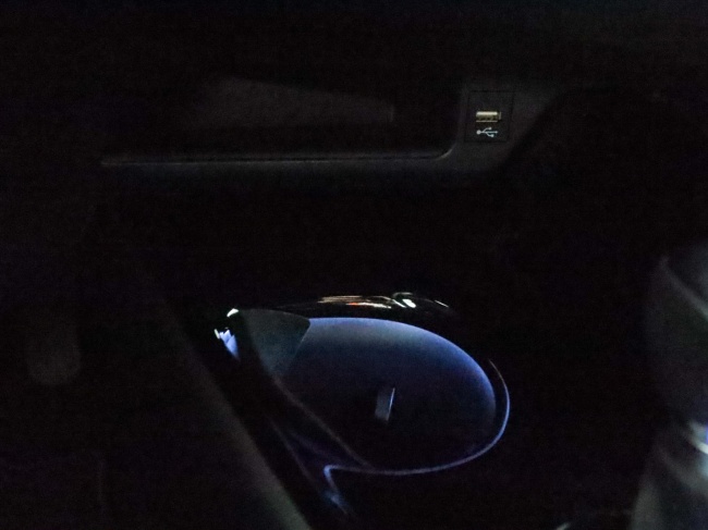 Toyota C-HR - 1.8 Hybrid Dynamic