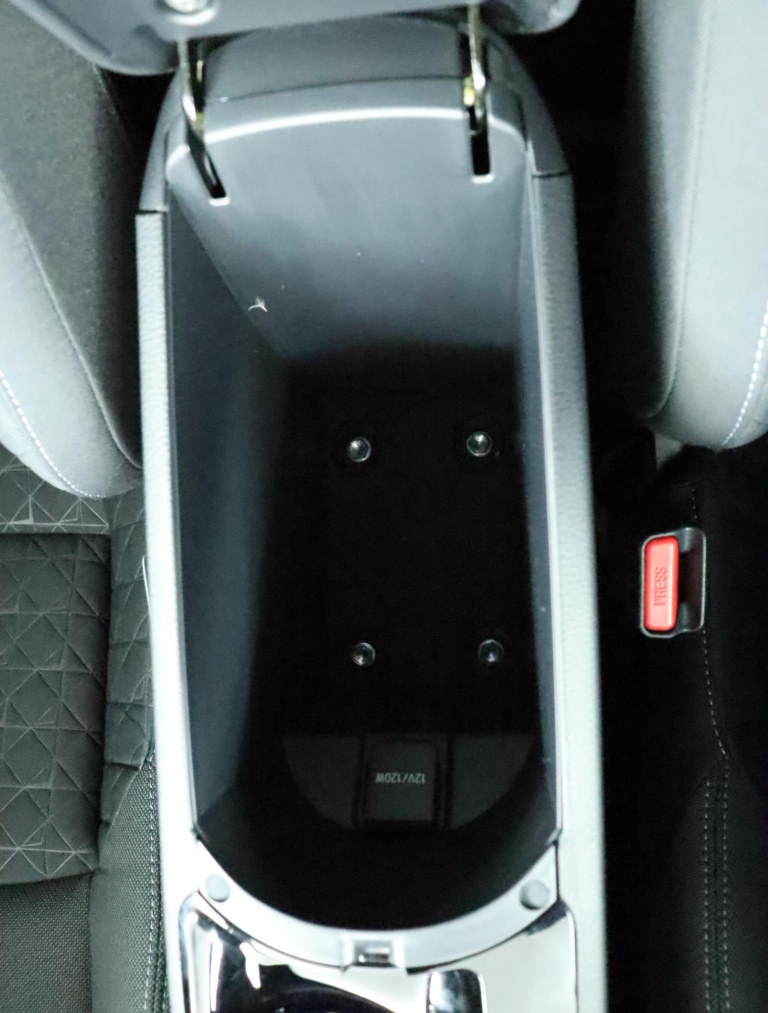 Toyota C-HR - 1.8 Hybrid Dynamic 60