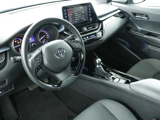 Toyota C-HR - 1.8 Hybrid Dynamic
