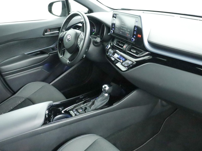 Toyota C-HR - 1.8 Hybrid Dynamic