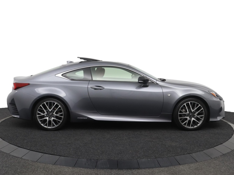 Lexus RC - 300h F Sport Line 13