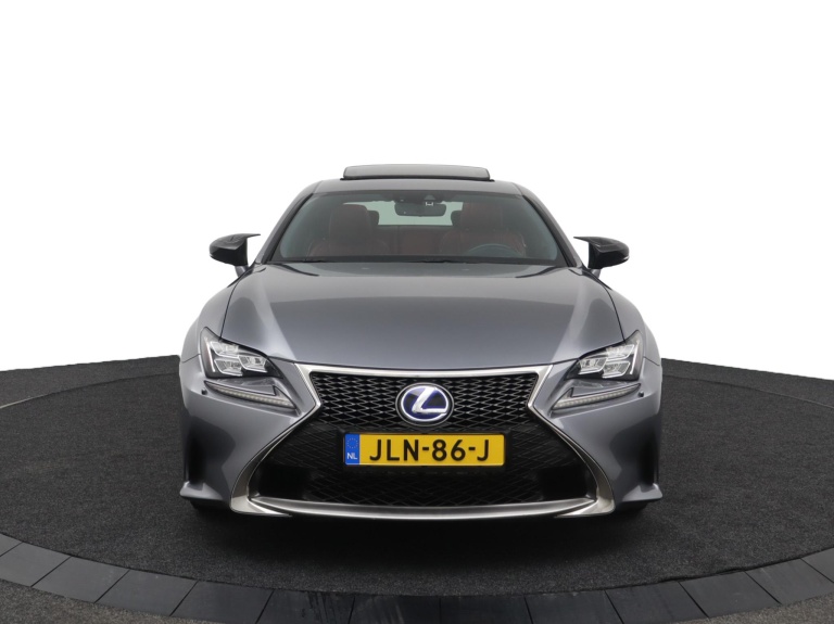 Lexus RC - 300h F Sport Line 16