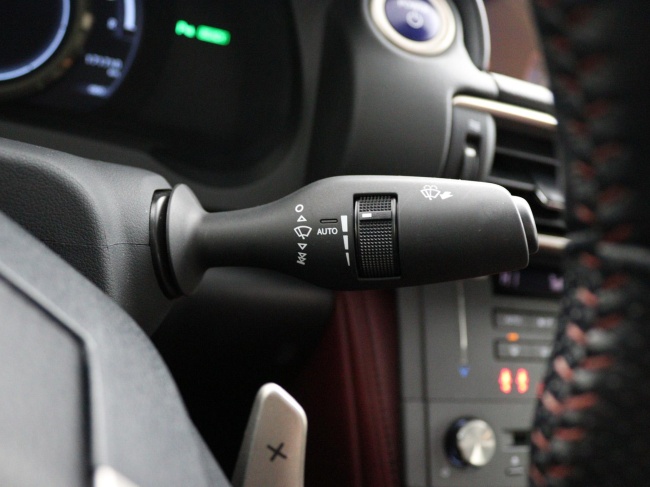 Lexus RC - 300h F Sport Line