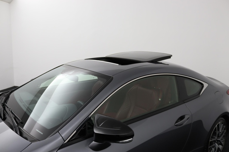 Lexus RC - 300h F Sport Line 33