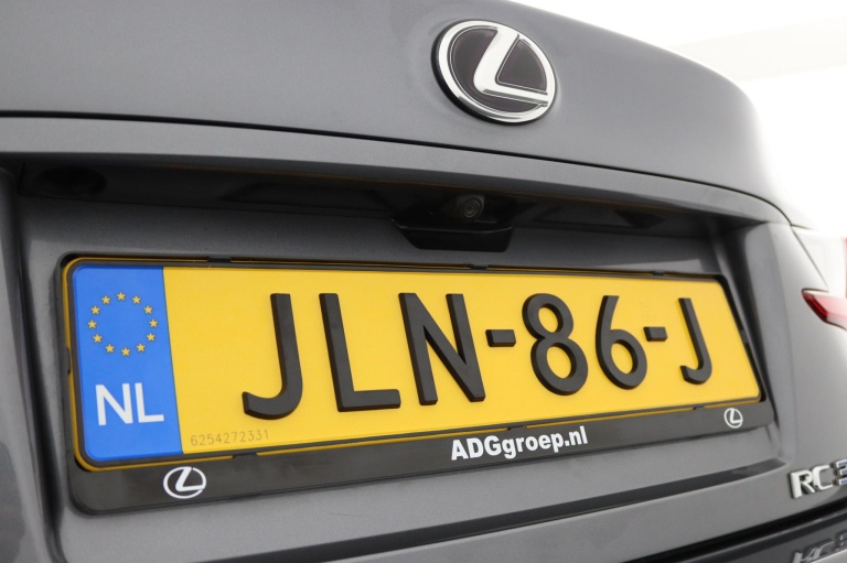 Lexus RC - 300h F Sport Line 35