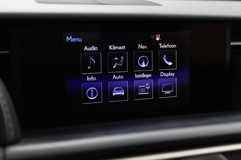 Lexus RC - 300h F Sport Line 40