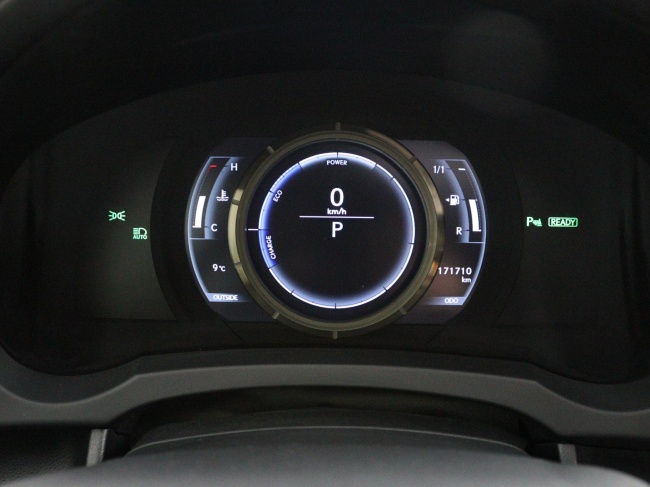 Lexus RC - 300h F Sport Line