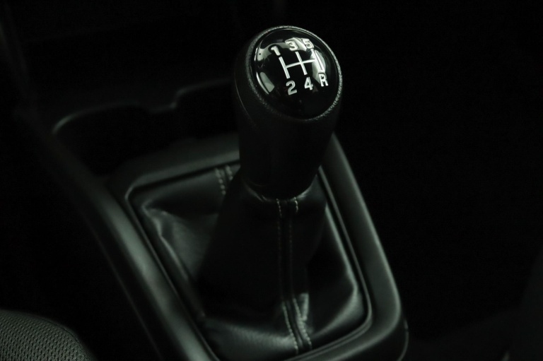 Suzuki Swift - 1.2 Select Smart Hybrid 27