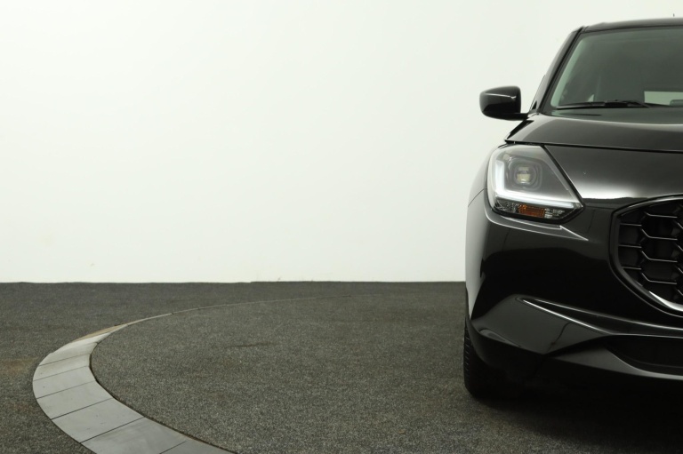 Suzuki Swift - 1.2 Select Smart Hybrid 36